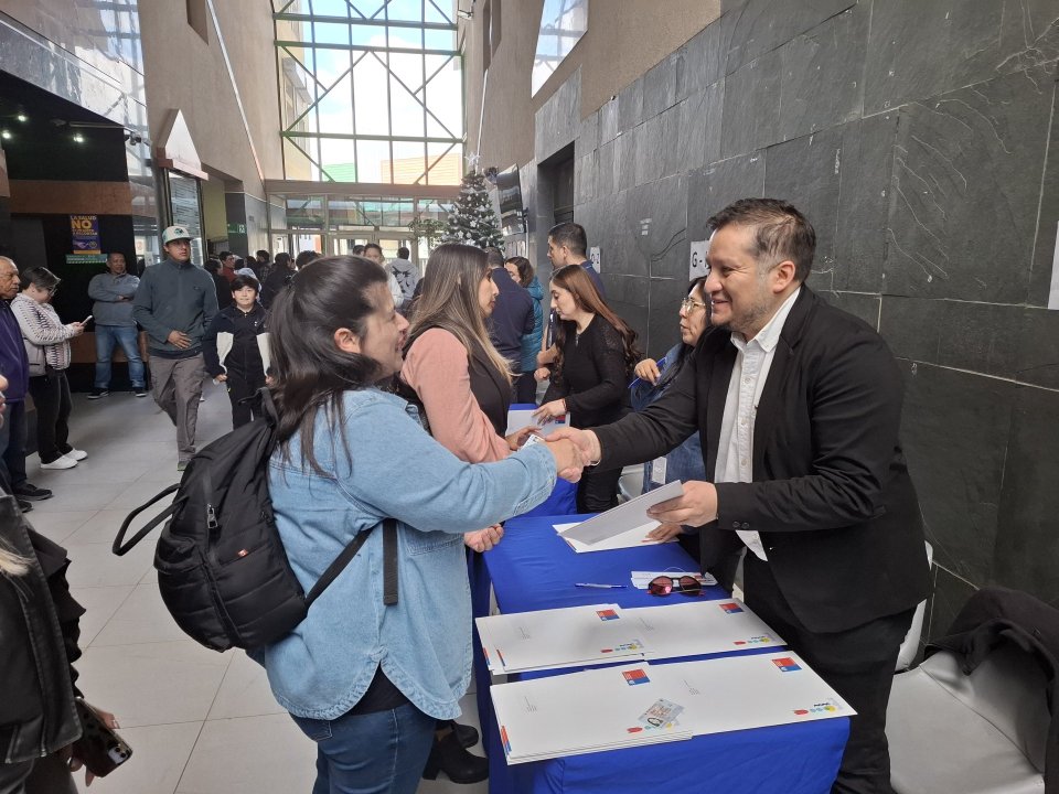 /minvu-entrega-125-subsidios-habitacionales-en-magallanes