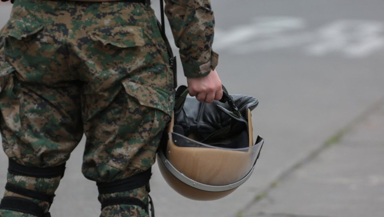 /regionales/region-metropolitana/12-anos-de-carcel-para-exsargento-del-ejercito-por-vender-armas-y