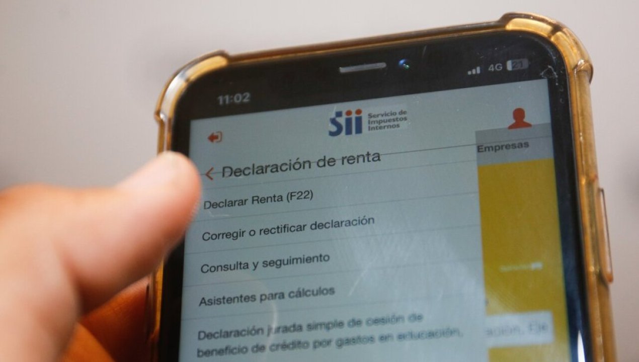 /actualidad/organismos-del-estado/sii/comenzo-la-operacion-renta-2024-que-hacer-y-cuando-depositan