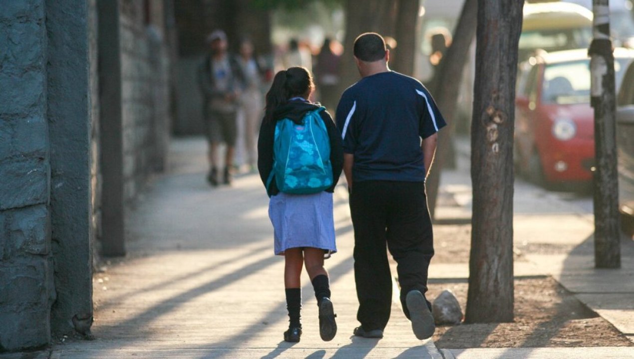 /actualidad/educacion/conoce-en-lo-que-debes-fijarte-antes-de-comprar-la-mochila-y-calzado-para