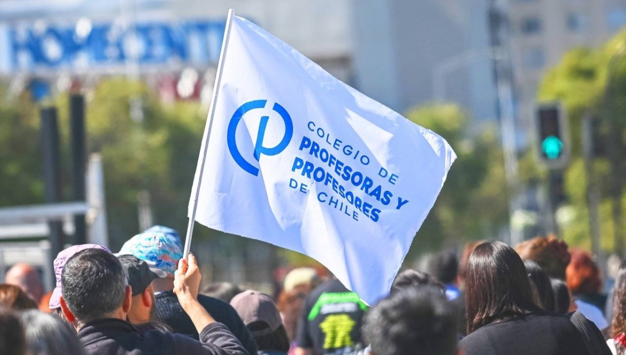 /contraloria-confirma-descuentos-a-docentes-que-se-sumen-a-paros-o
